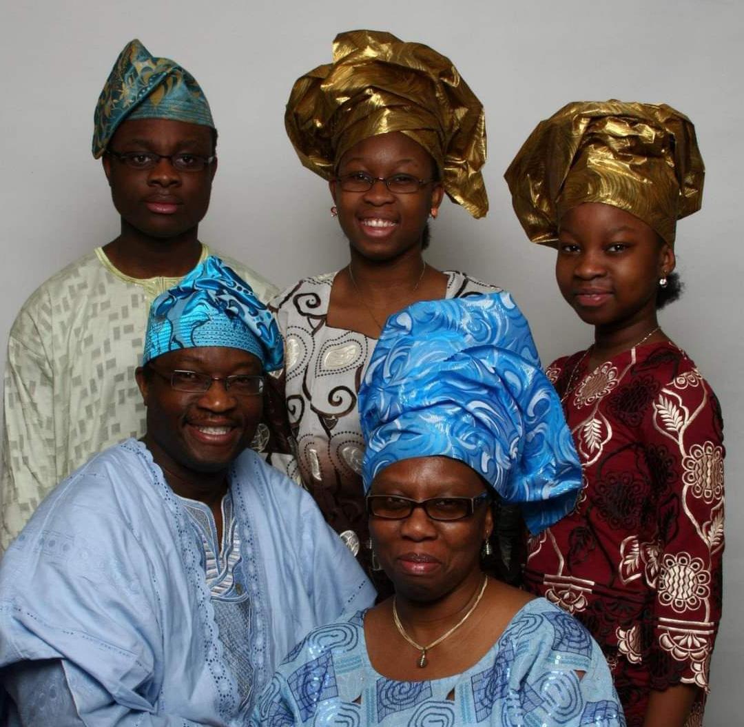 Family portrait with Oghosa’s parents and two younger sisters.